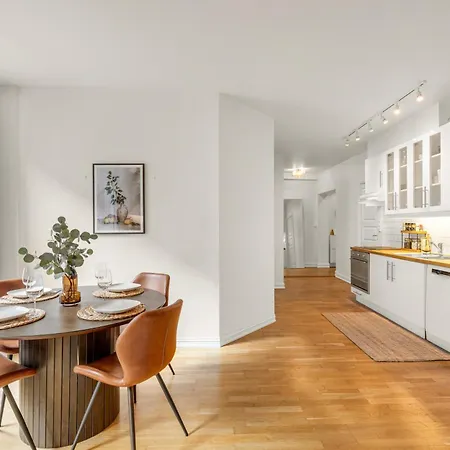 Apartment Perfect In The Middle Of *